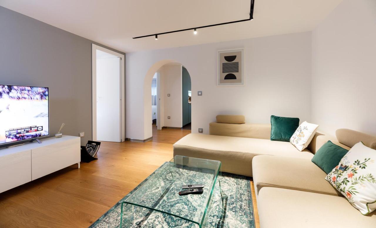 Stylish City Apartment Спліт Екстер'єр фото